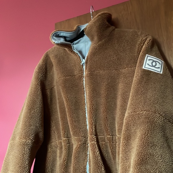 Chanel Ski Jacket from Chanel by Karl Lagerfeld collection Two Sides Reversible - Picture 3 of 17